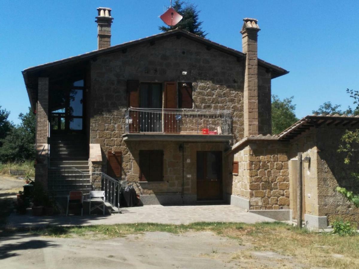 Casale Di Burano Apartment Onano Екстериор снимка